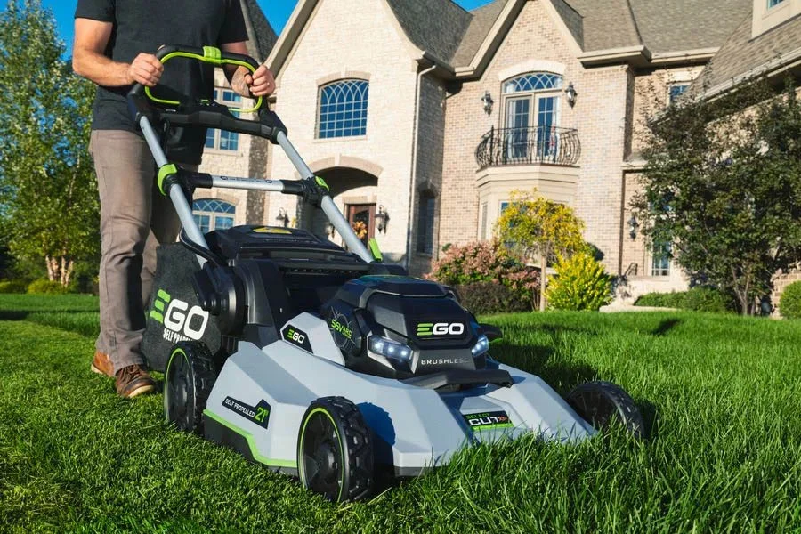 best battery mowers